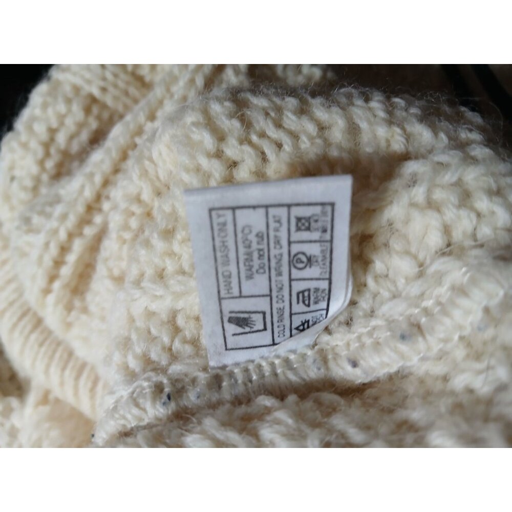 Vintage Highland Home Womens Cable Knit Wool Sweater Cream Size L Made Scotland - Picture 12 of 12